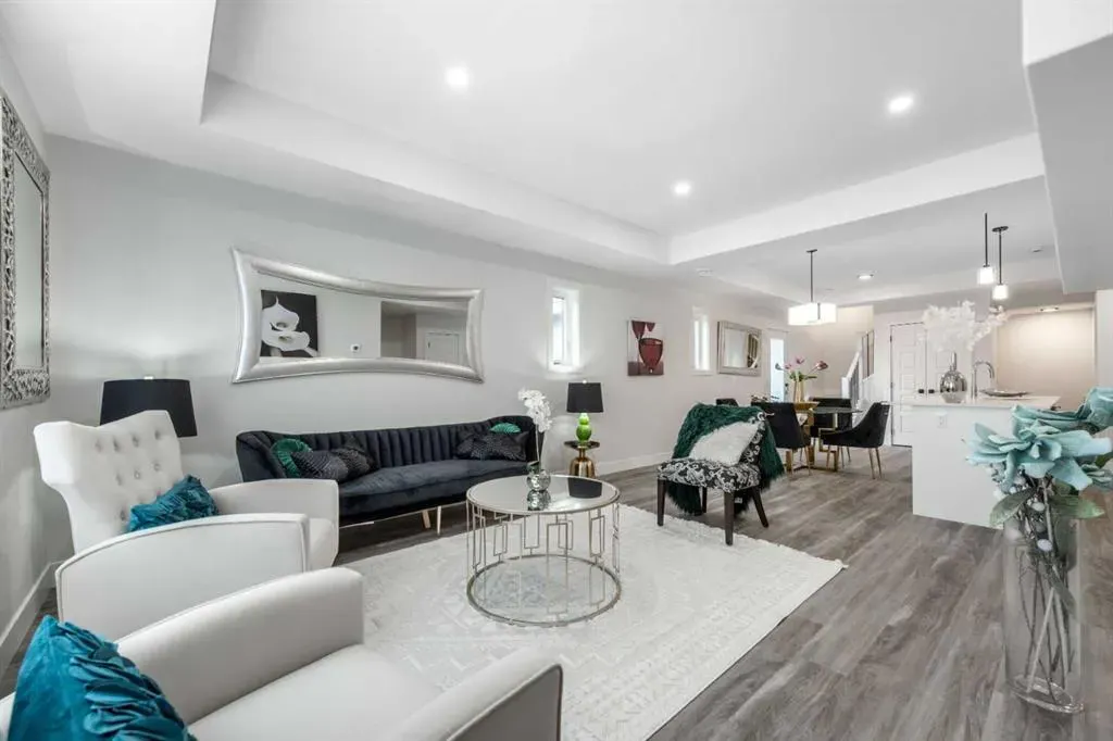 2635 1 Avenue NW, #2