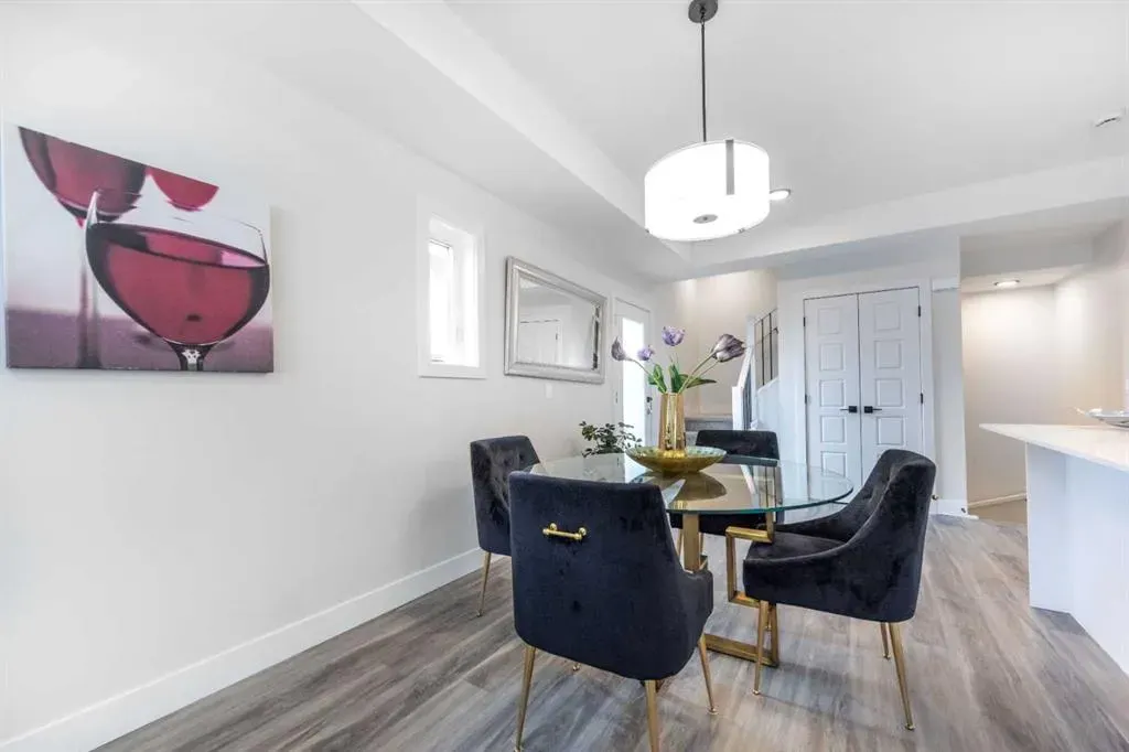 2635 1 Avenue NW, #2