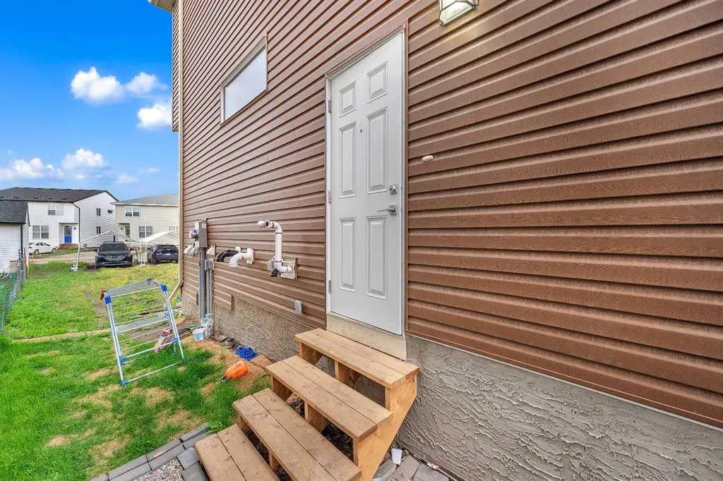 165 Hotchkiss Way SE