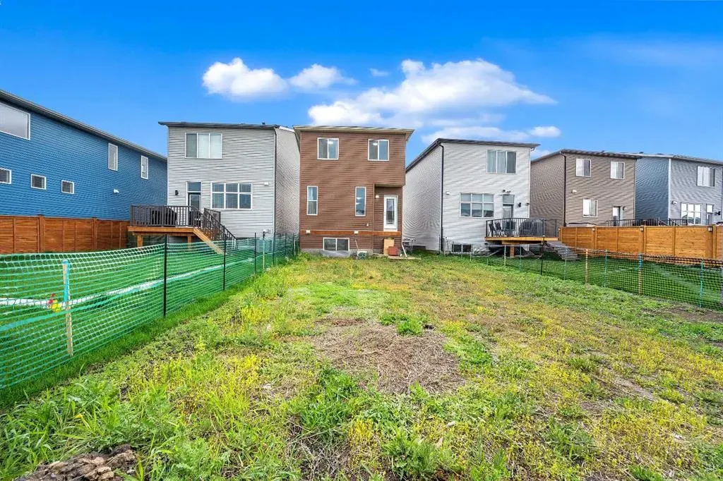 165 Hotchkiss Way SE