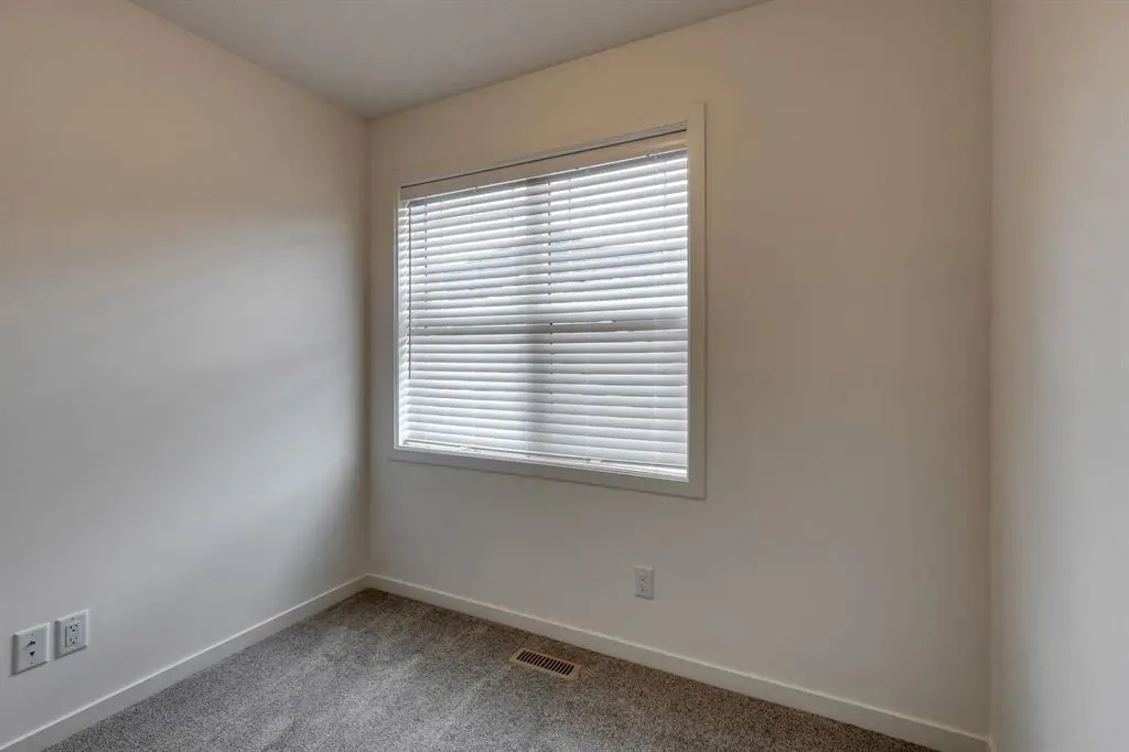 230 Copperleaf Way SE