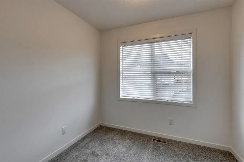 230 Copperleaf Way SE