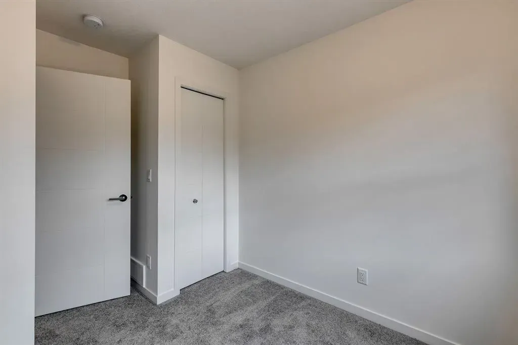 230 Copperleaf Way SE