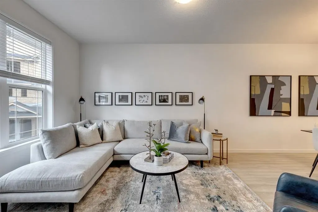 230 Copperleaf Way SE