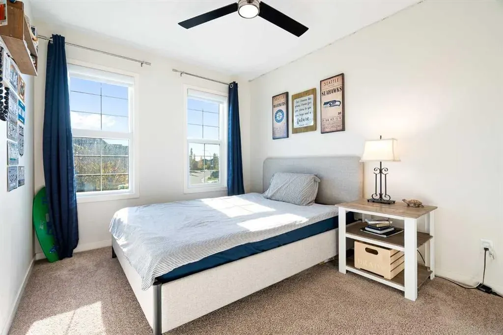 163 Cranarch Landing SE