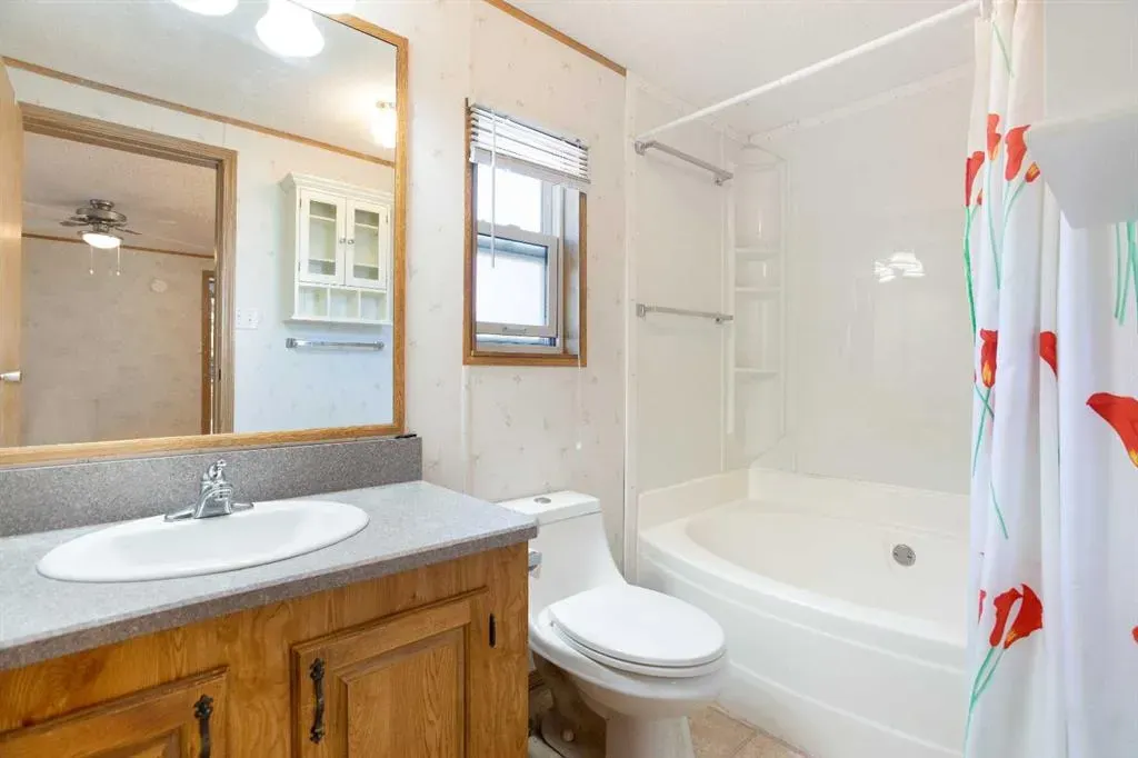 99 Arbour Lake Road NW, #62