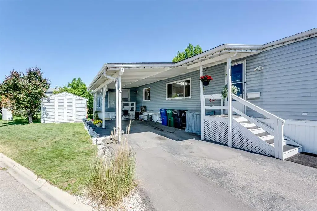 99 Arbour Lake Road NW, #62