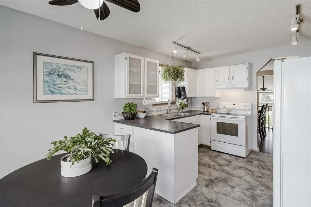 47 Harvest Glen Rise NE