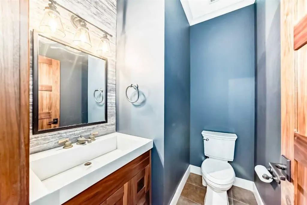 2 Tuscany Estates Crescent NW