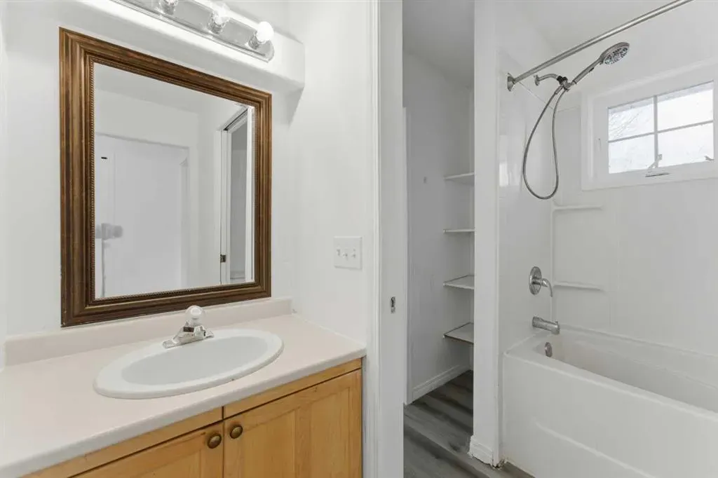 55 Fairways Drive NW, #118