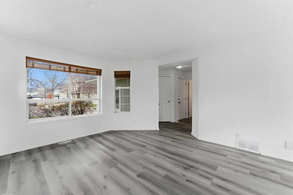 55 Fairways Drive NW, #118