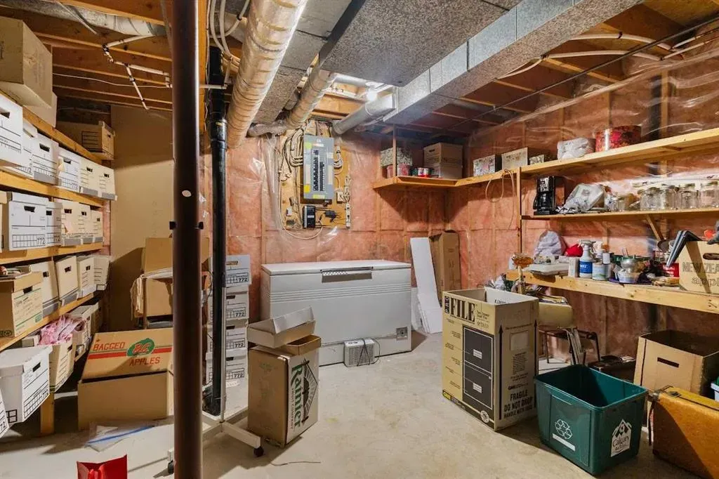 224 Douglas Woods Point SE