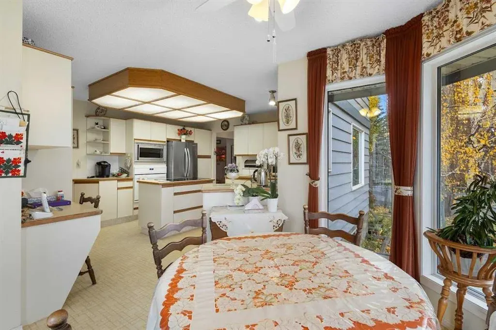 224 Douglas Woods Point SE