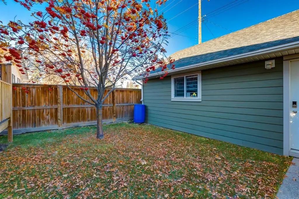 6616 Bowness Road NW