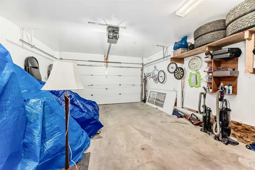 127 Covepark Green NE