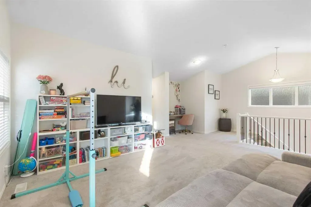 68 Thoroughbred Boulevard