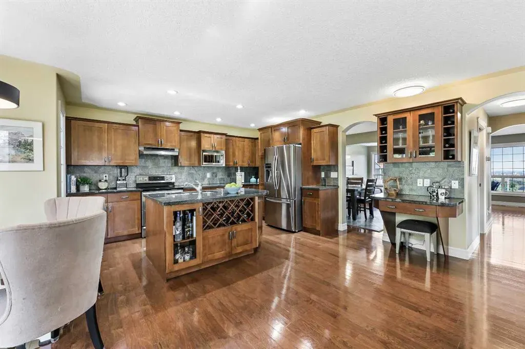 5619 Coach Hill Road SW