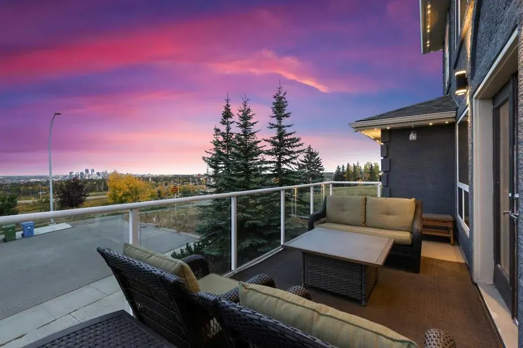 5619 Coach Hill Road SW