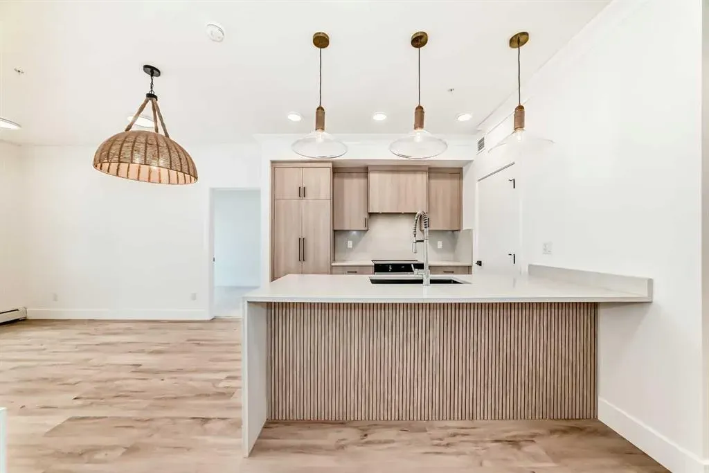 4270 Norford Avenue NW, #1319