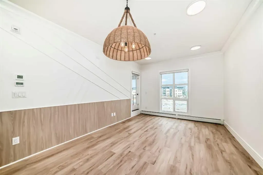 4270 Norford Avenue NW, #1319