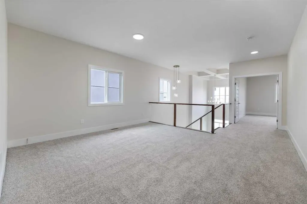 288 Savanna Drive NE