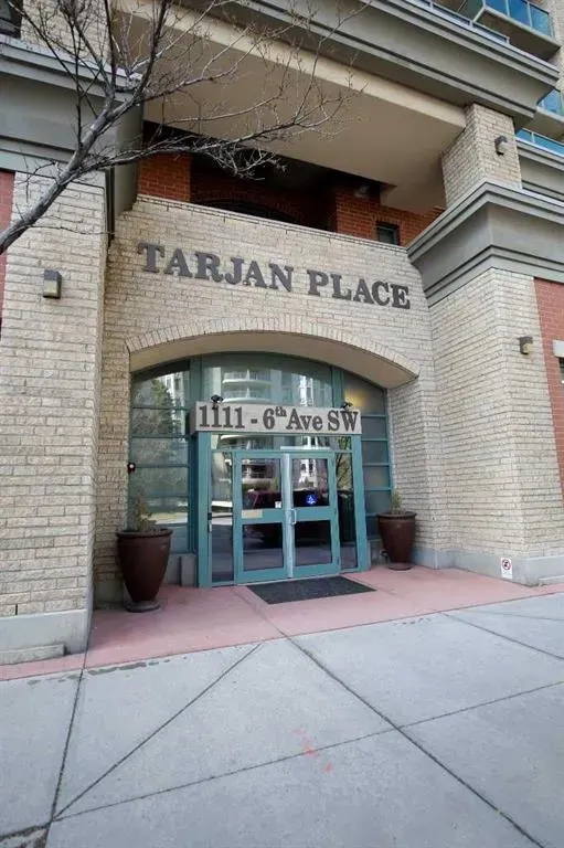 1111 6 Avenue SW, #606