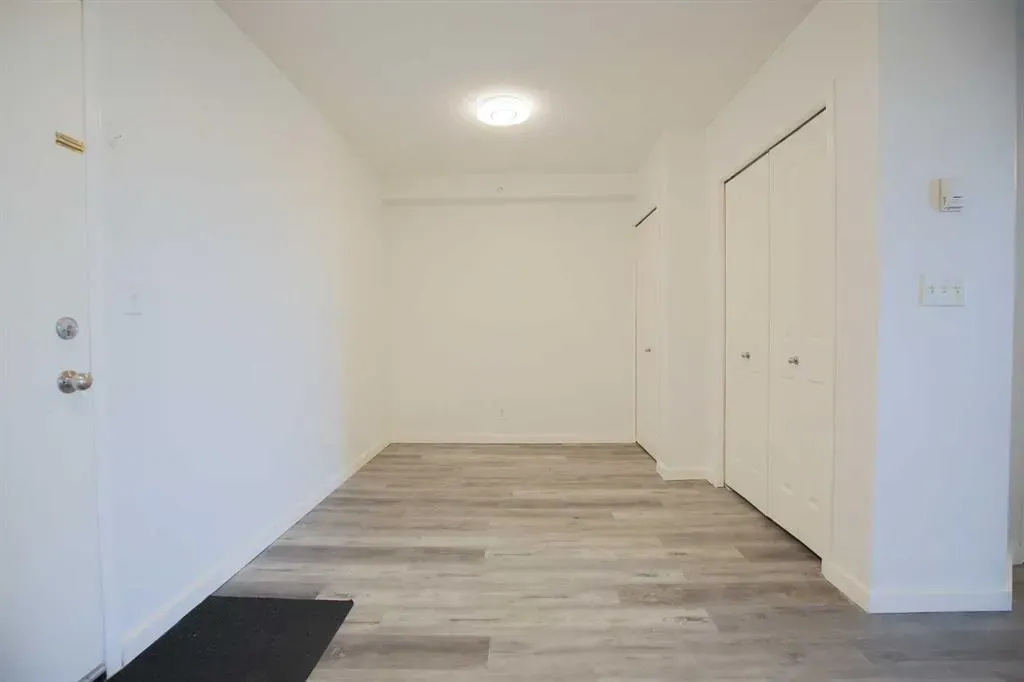 1111 6 Avenue SW, #606