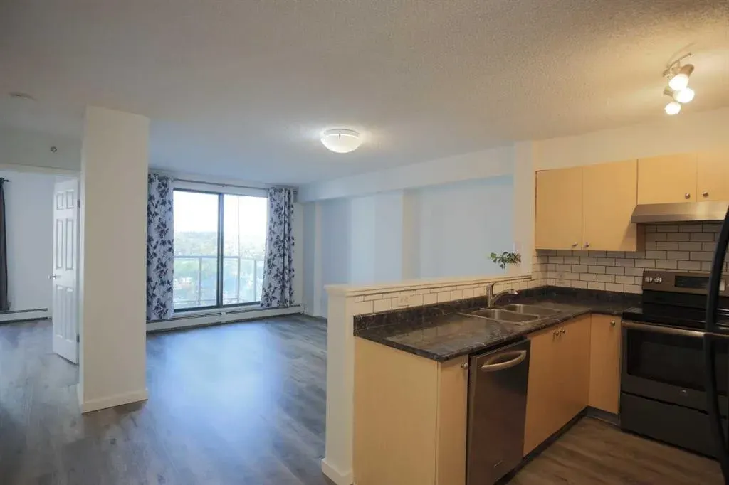 1111 6 Avenue SW, #606