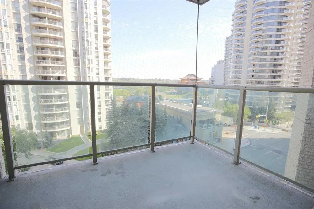 1111 6 Avenue SW, #606