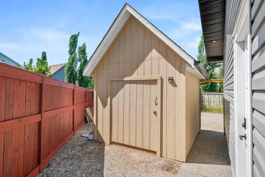 288 Copperstone Gardens SE