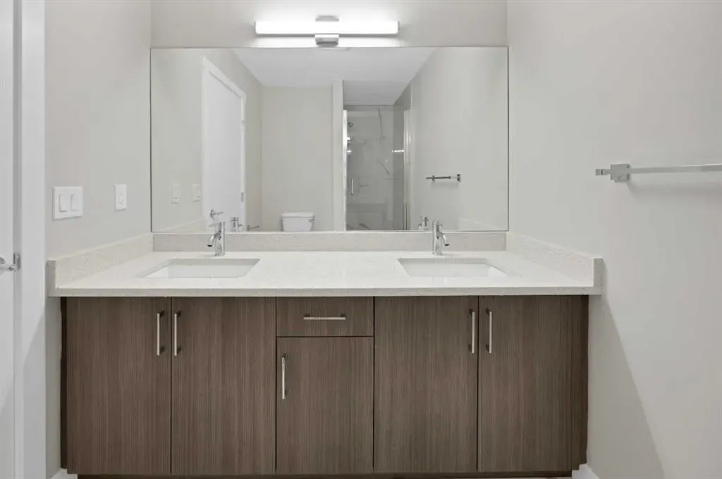 612 Red Sky Villas NE