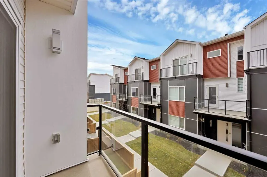 612 Red Sky Villas NE