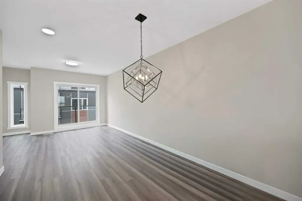 612 Red Sky Villas NE