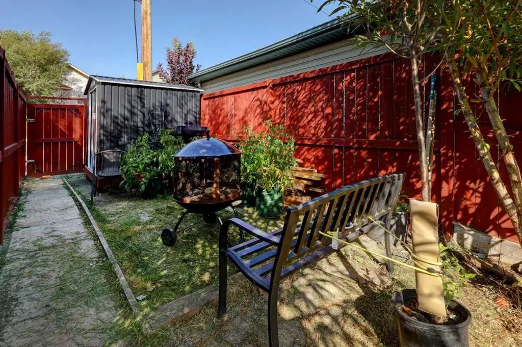 67 Tarington Road NE