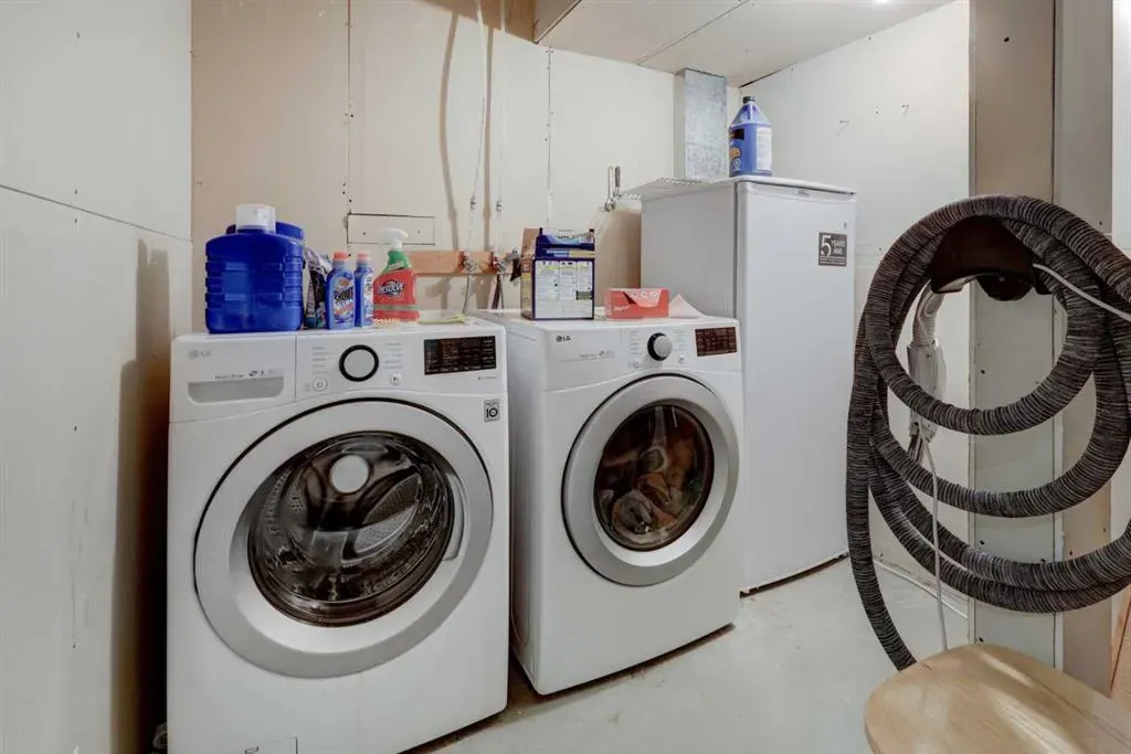 67 Tarington Road NE