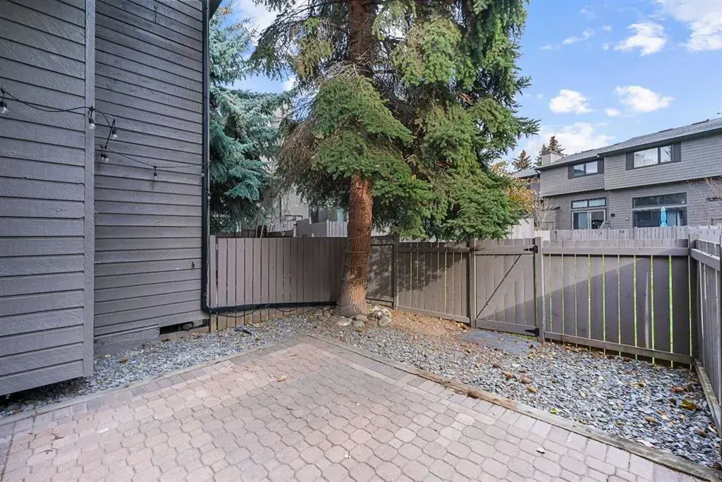 23 Glamis Drive SW, #43