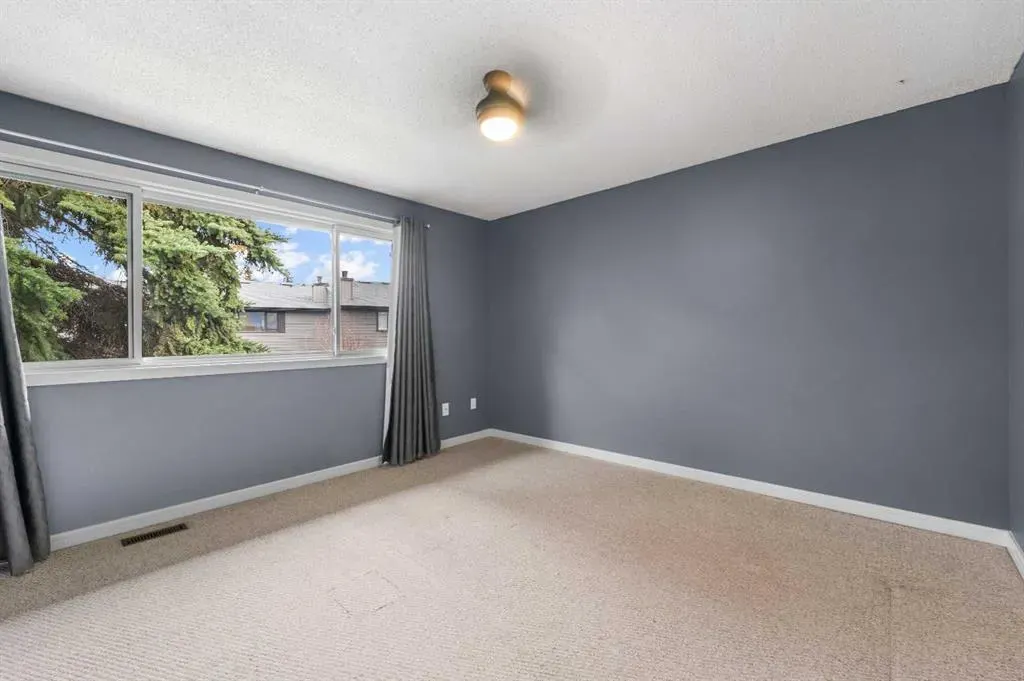 23 Glamis Drive SW, #43