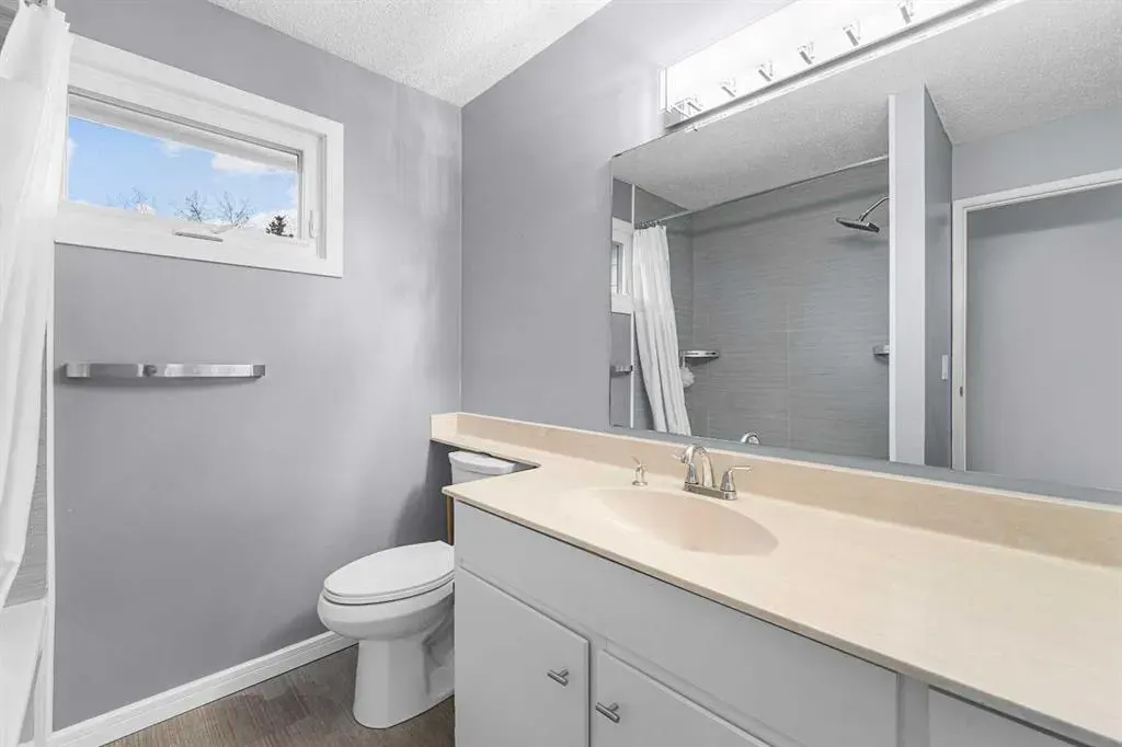 23 Glamis Drive SW, #43