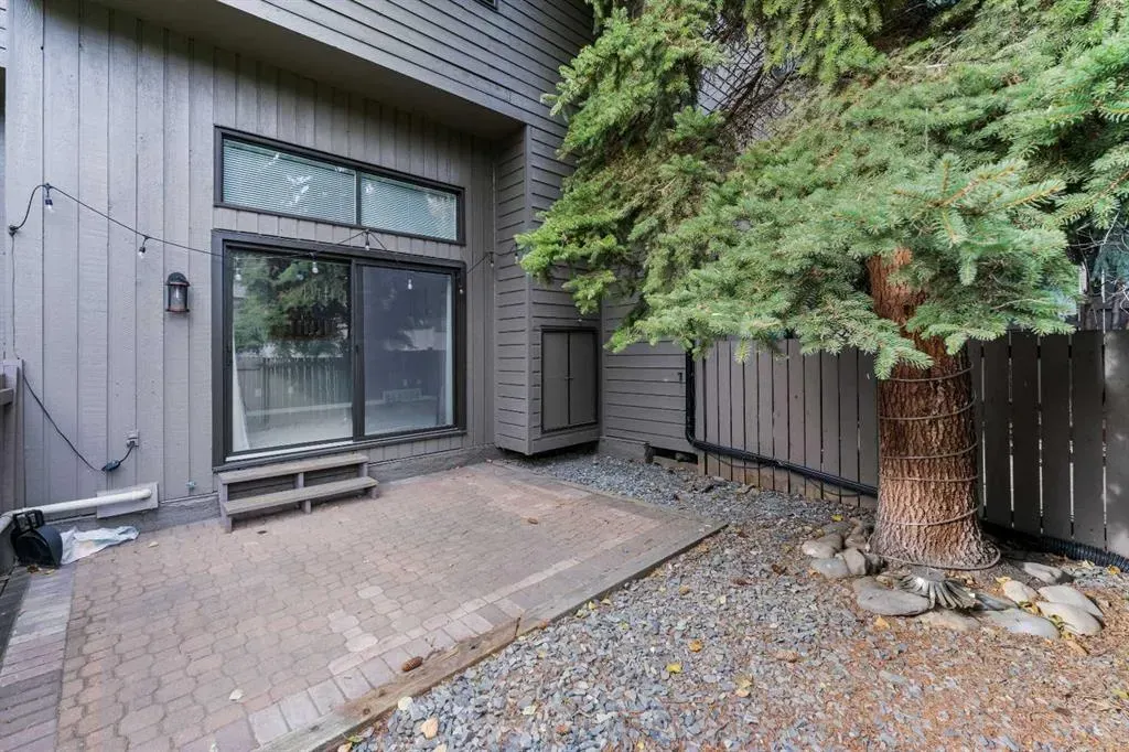 23 Glamis Drive SW, #43