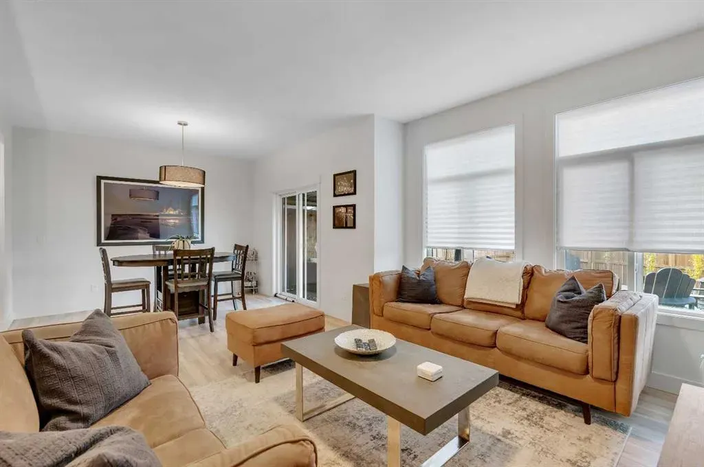 941 Cobblemore Common SW