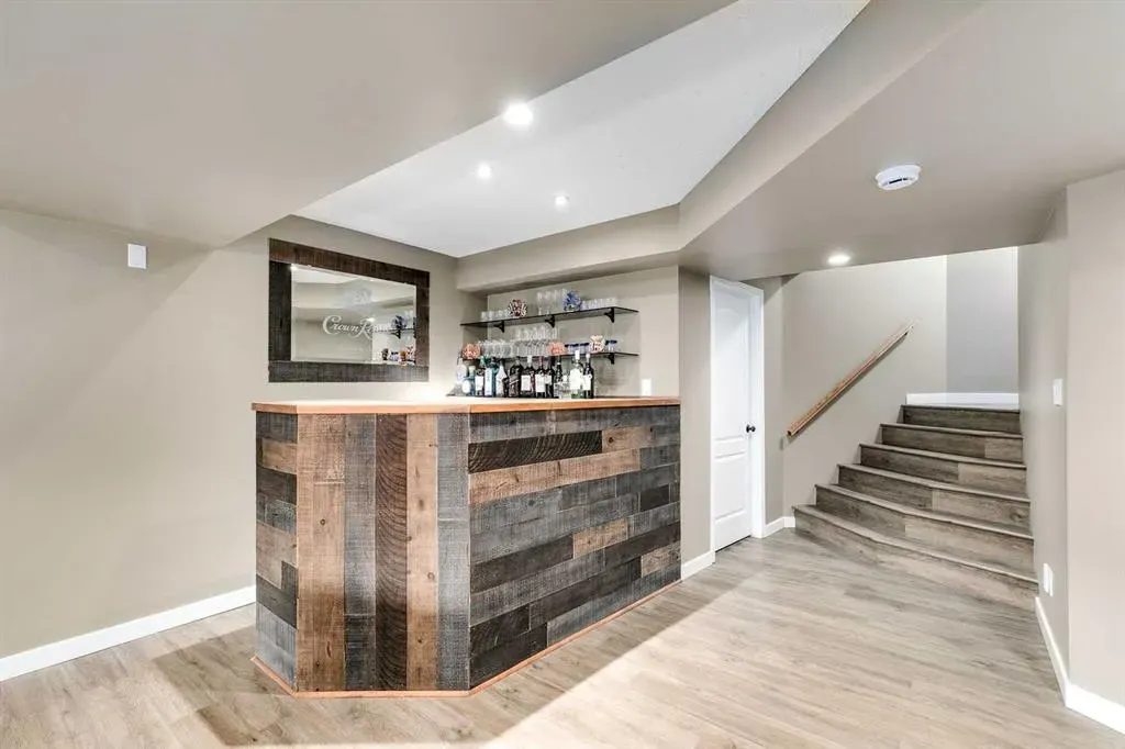 29 Douglas Woods Gardens SE