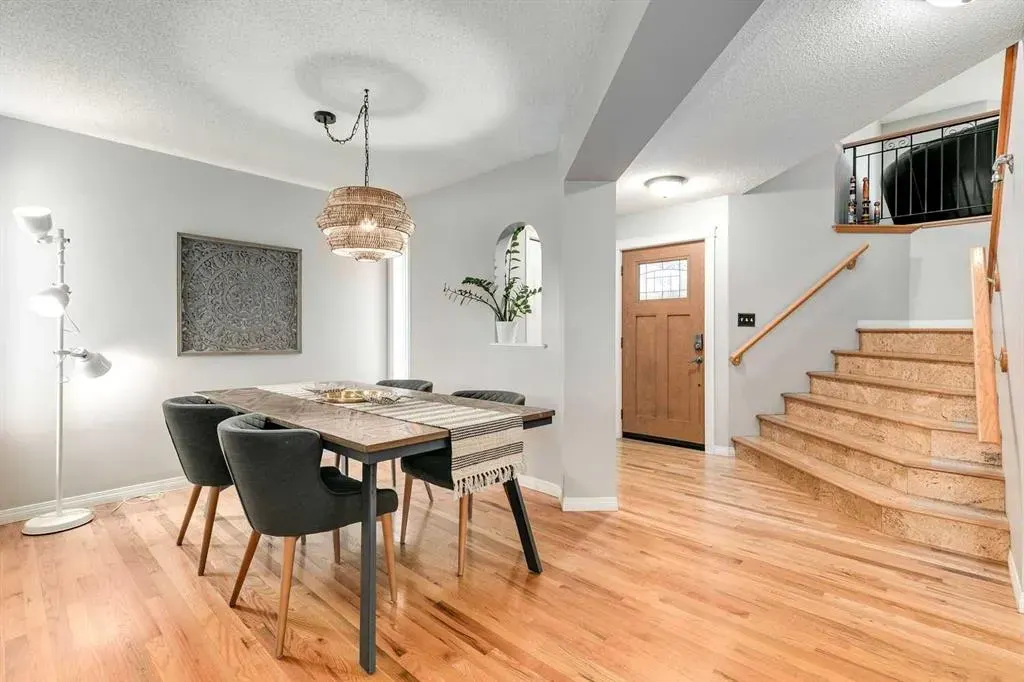 29 Douglas Woods Gardens SE