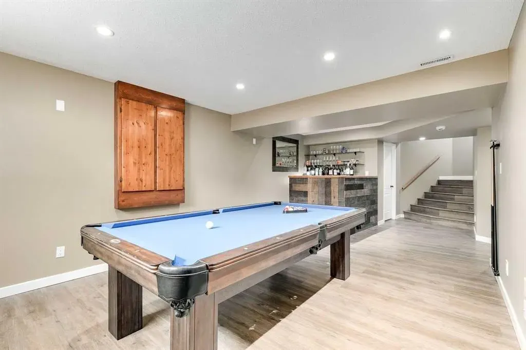 29 Douglas Woods Gardens SE