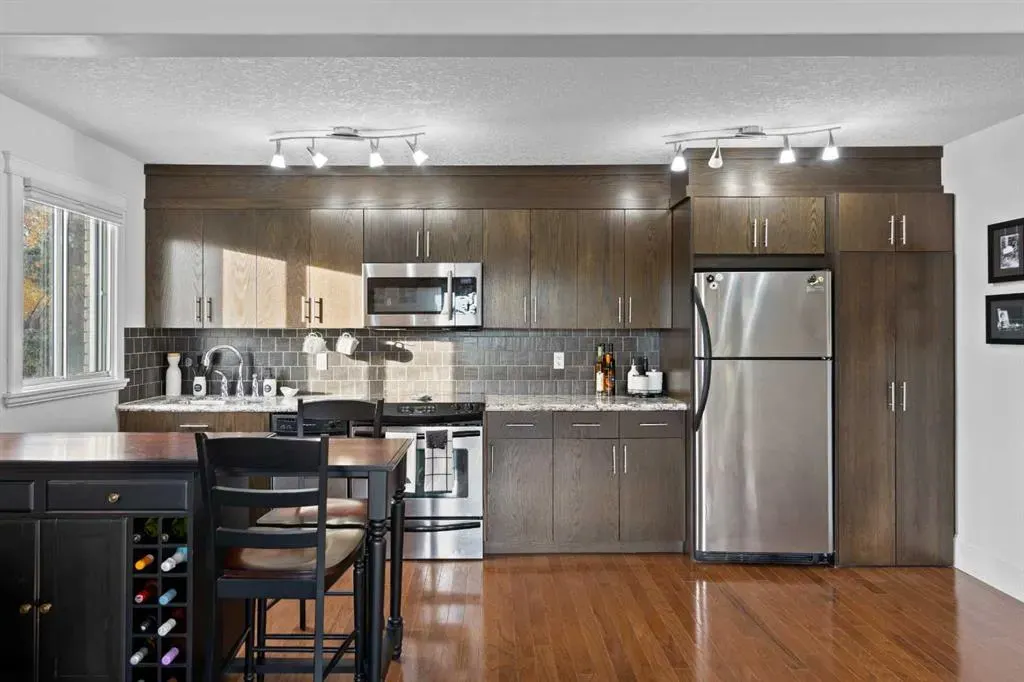 525 22 Avenue SW, #403