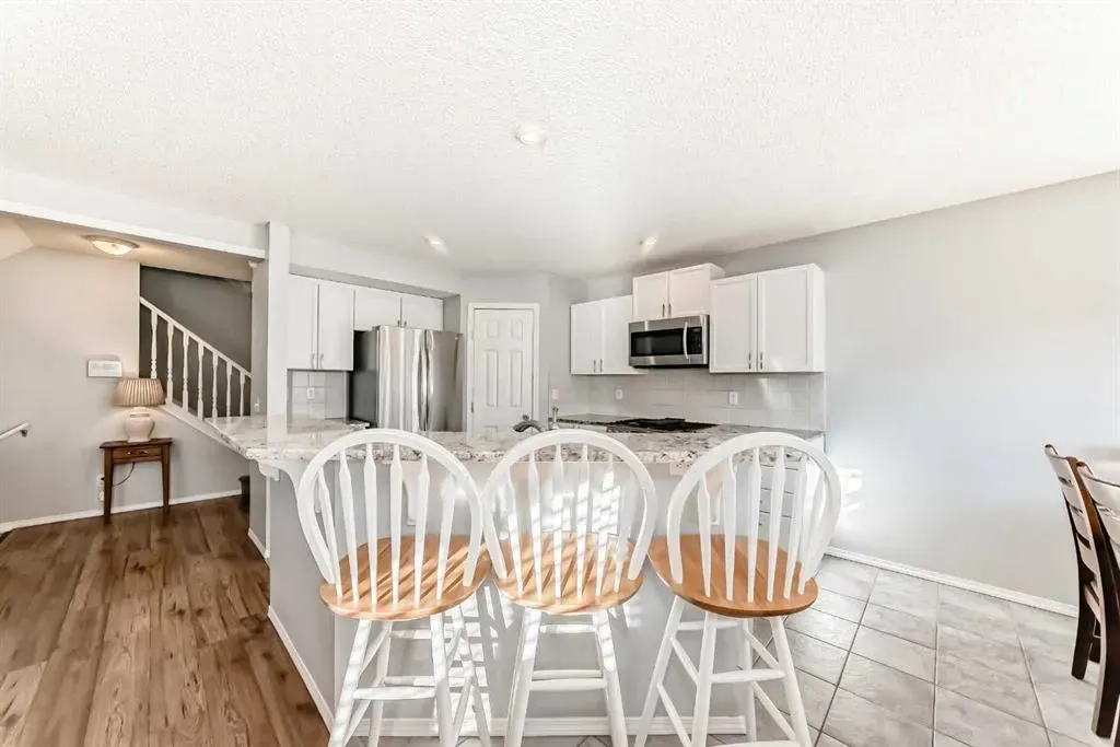 344 Copperfield Boulevard SE