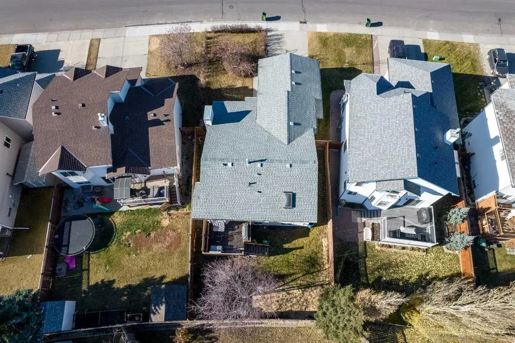 214 Canals Boulevard SW