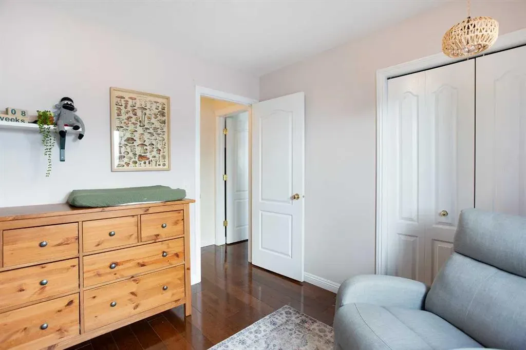 214 Canals Boulevard SW