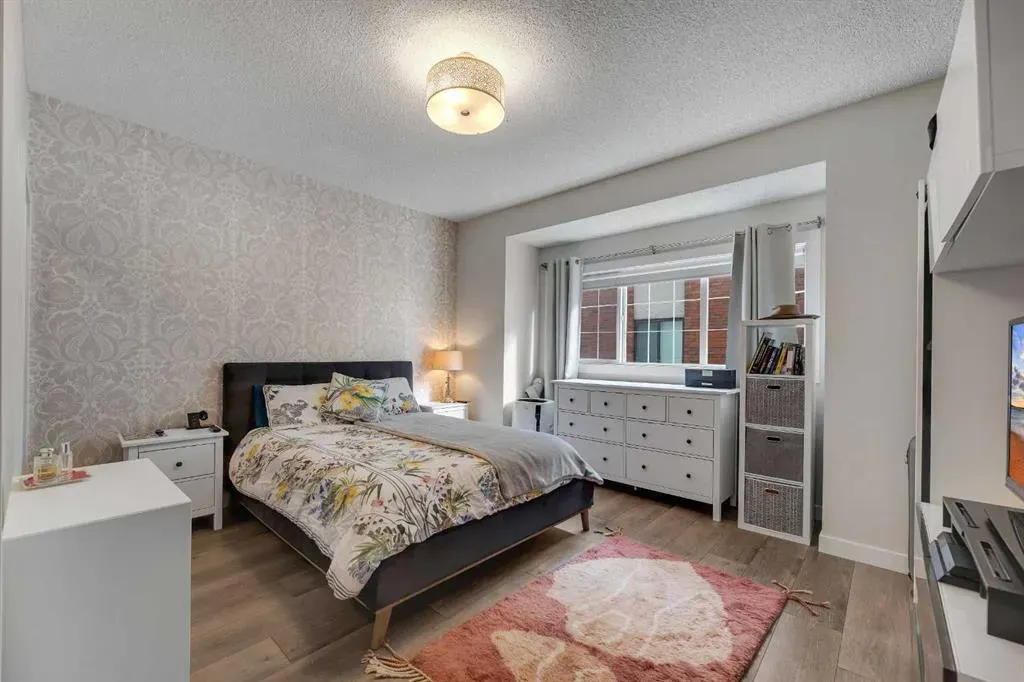 527 15 Avenue SW, #416