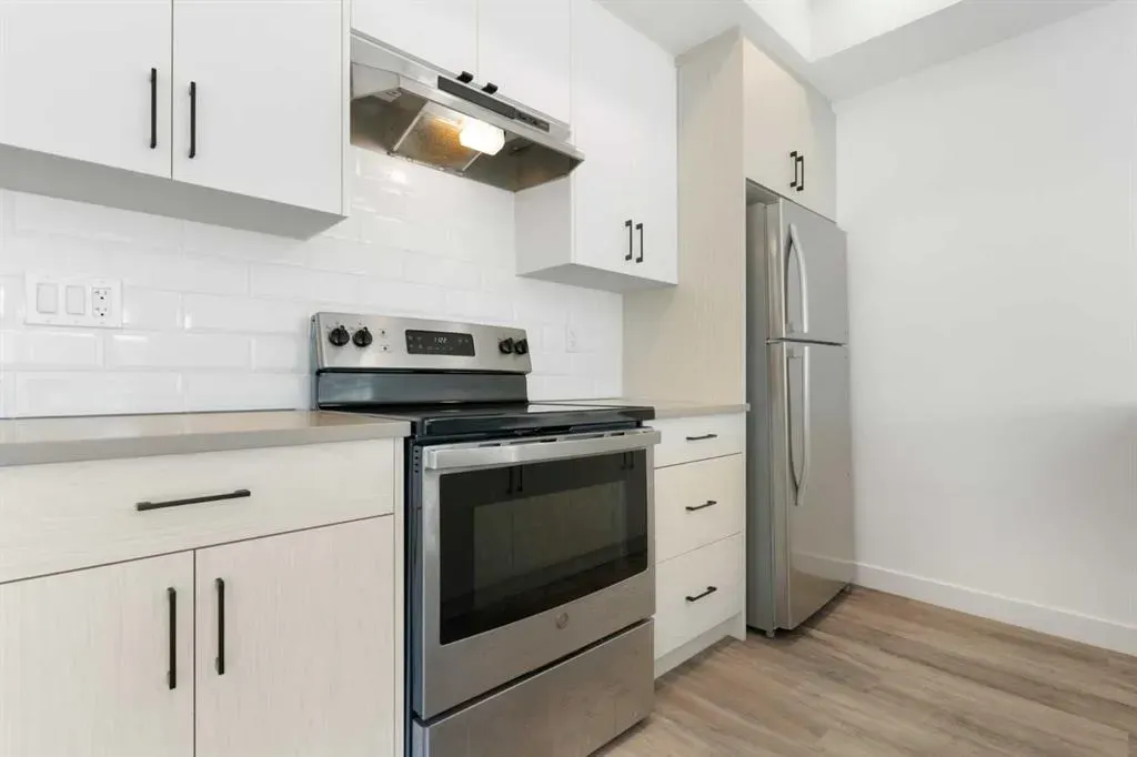 24 Rivercrest Drive, #605