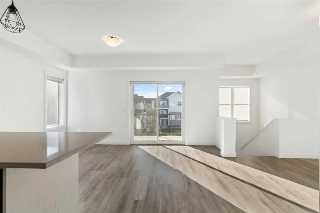 24 Rivercrest Drive, #605